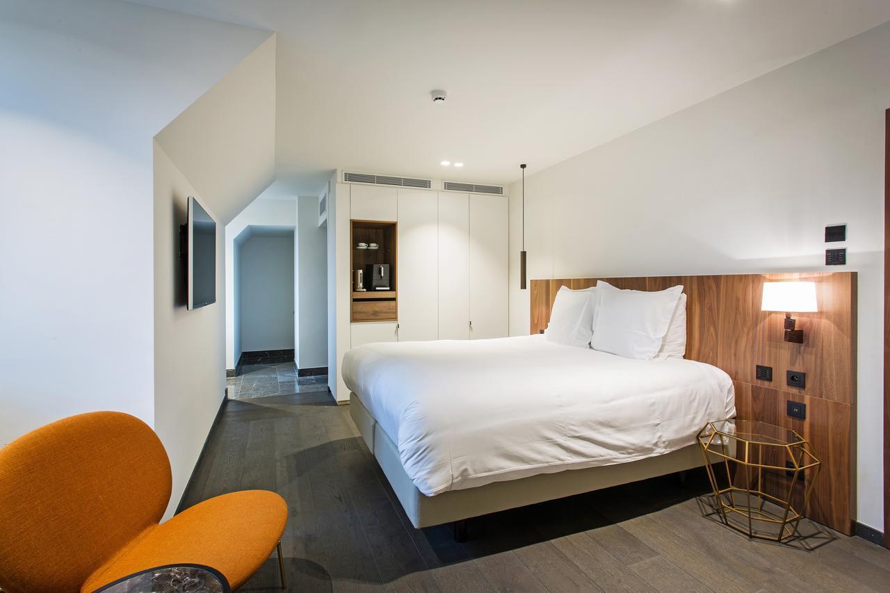 เดอะ โฟรธ์ - ทาเฟิลรอนด์ Hotel เลอเวน ภายนอก รูปภาพ